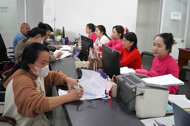 TPHCM chỉ đạo rà soát, sắp xếp lại công chức phường, xã theo đúng chuyên môn