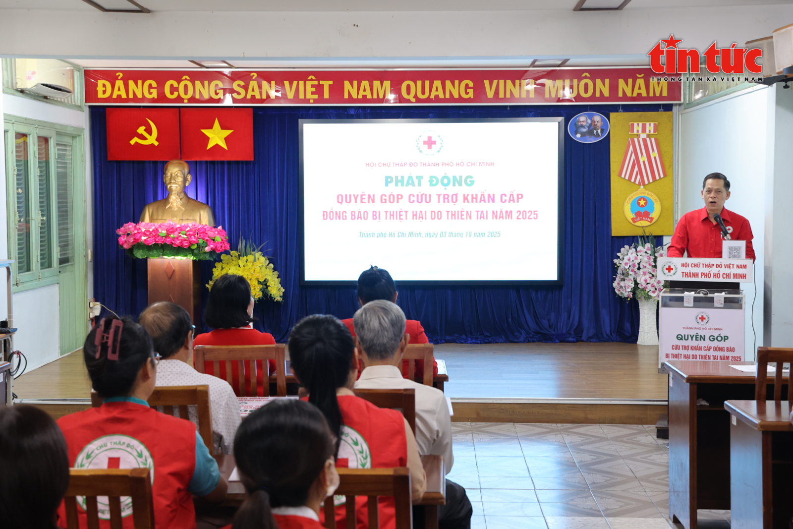 Photo caption