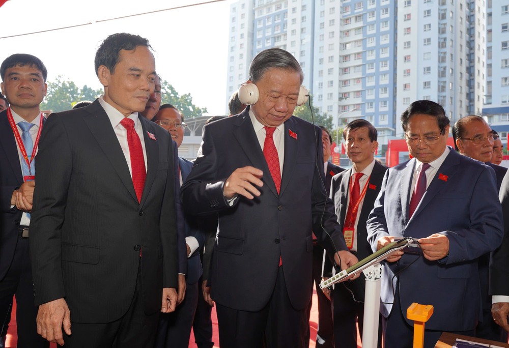 Chùm ảnh: Tổng Bí thư Tô Lâm cùng lãnh đạo Đảng, Nhà nước dự Đại hội đại biểu Đảng bộ TP.HCM-dai-hoi-dai-bieu-dang-bo-tp.hcm (88).jpg