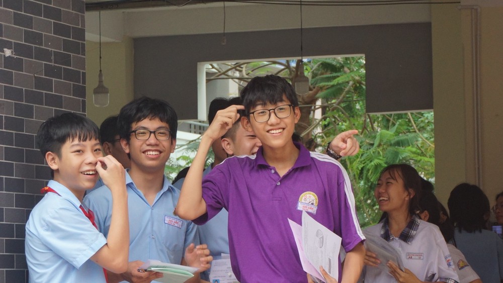 Thí sinh tham dự kỳ thi vào lớp 10 năm học 2024-2025. Ảnh: NGUYỄN QUYÊN dap-an-thi-vao-lop-10-1.JPG