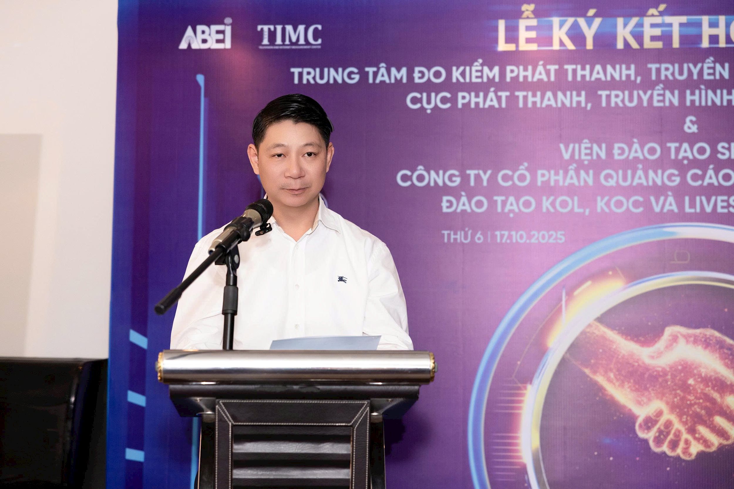 Phát biểu tại lễ ký kết, ông Anh Nguyễn Thanh Hải - Giám đốc Trung tâm Đo kiểm Phát thanh, Truyền hình và Thông tin điện tử nhấn mạnh_ “Trong quá trình đó, hôm nay chúng tôi rất vinh dự khi được hợp tác với Công ty