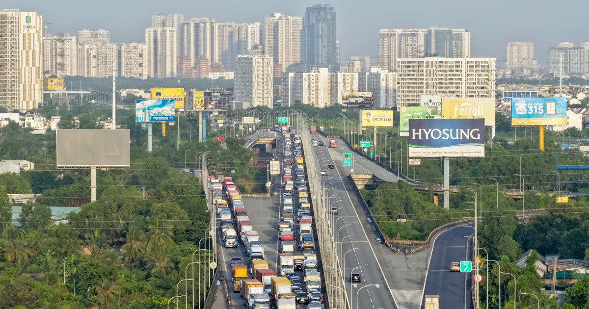 Điều chỉnh giao thông thủy để mở rộng đoạn cao tốc TP.HCM - Long Thành