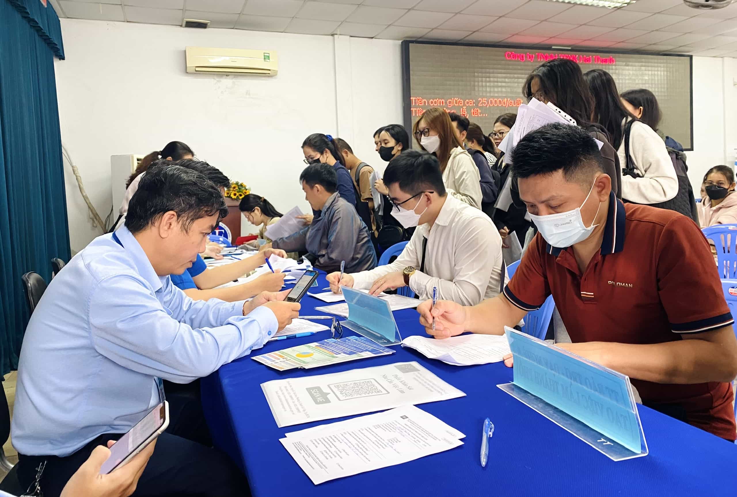 TPHCM dự báo thị trường lao động cuối năm tăng 10-15%