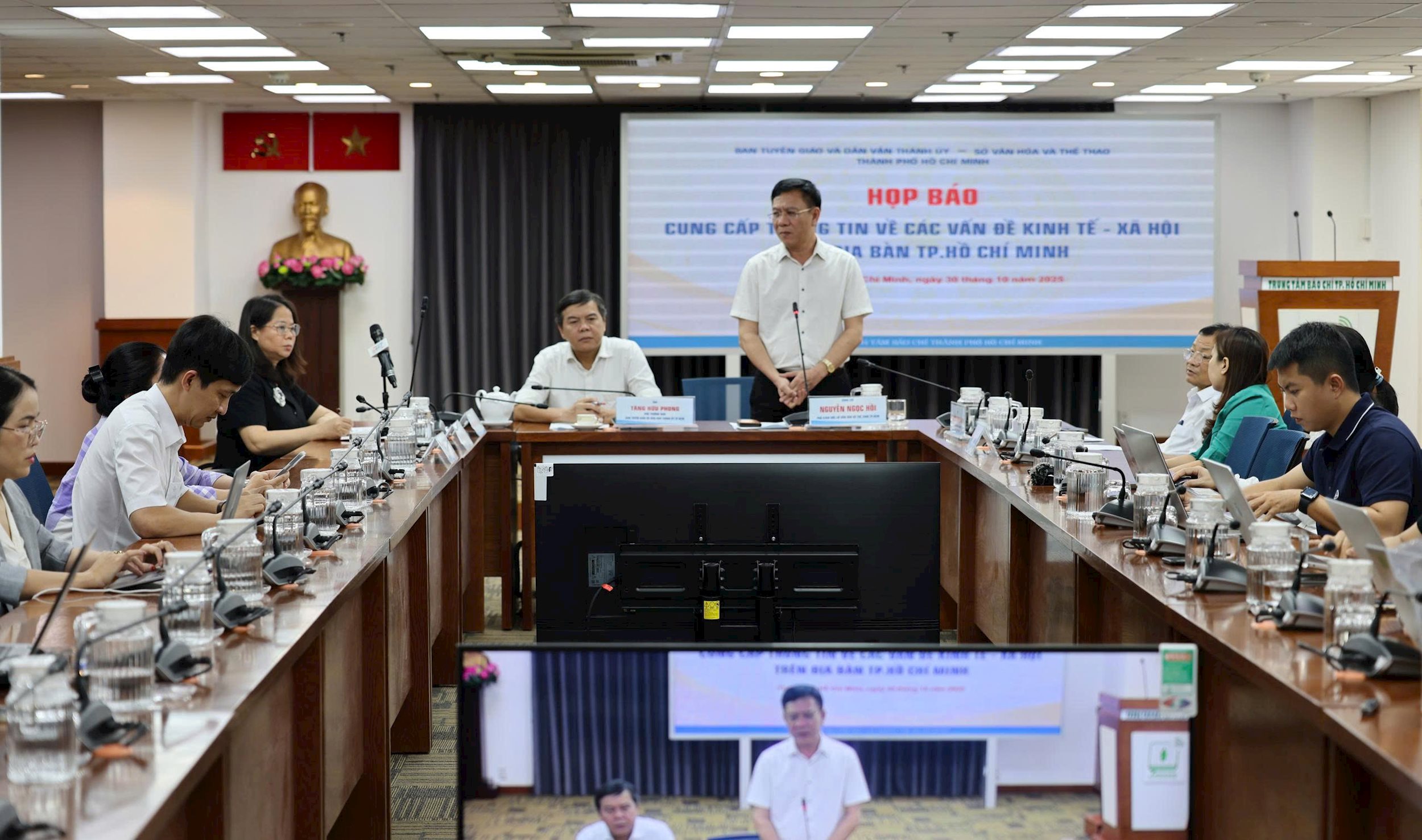 Thông tin các vấn đề kinh tế - xã hội TP.HCM đến ngày 30/10