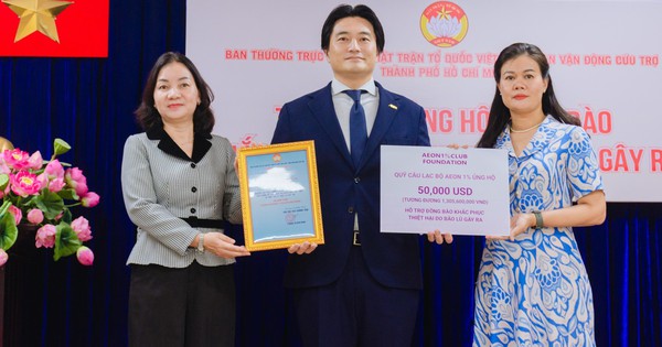 TP HCM tiếp nhận hơn 174 tỉ đồng ủng hộ đồng bào bị thiệt hại do bão, lũ