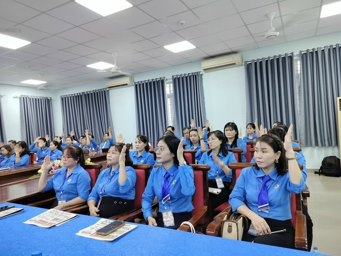 TP HCM: 145/145 Công đoàn phường, xã, đặc khu hoàn tất tổ chức hội nghị đại biểu - Ảnh 1.