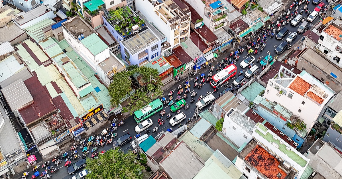 TP.HCM xúc tiến mở rộng trục Hàng Xanh - Bình Triệu và quốc lộ 13