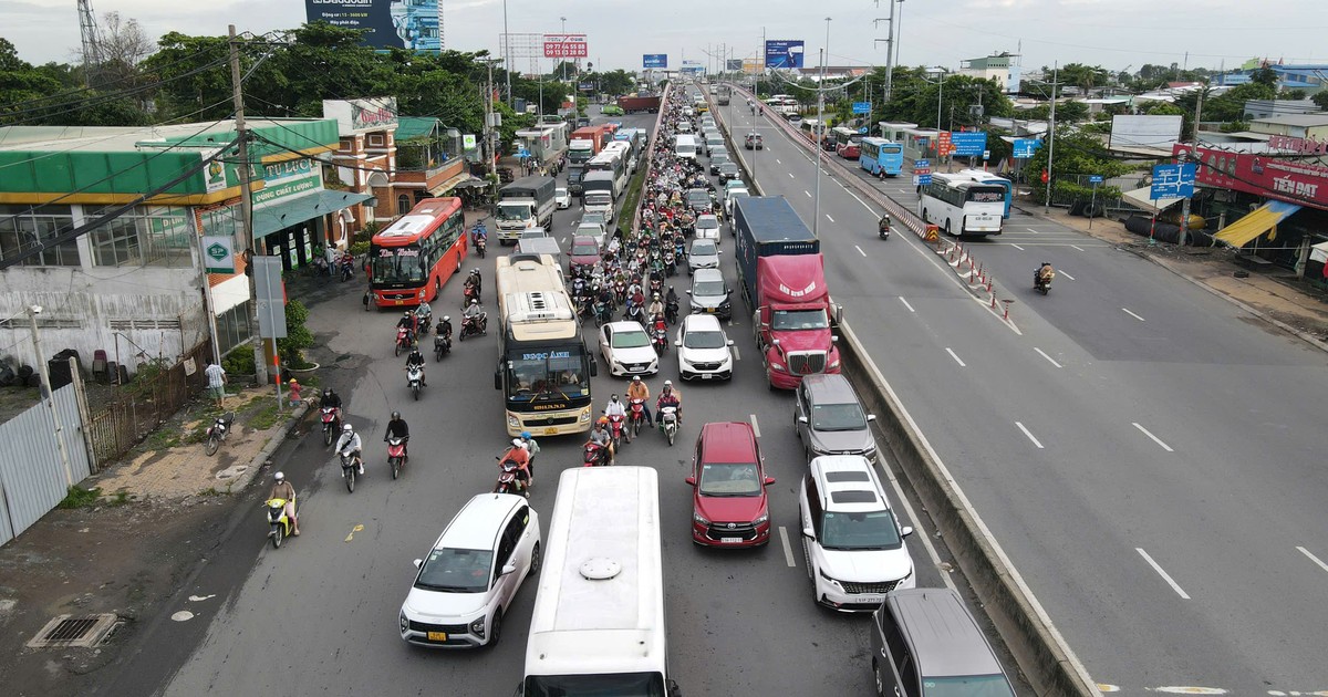 TP.HCM thống nhất năm 2026 khởi công mở rộng Quốc lộ 1