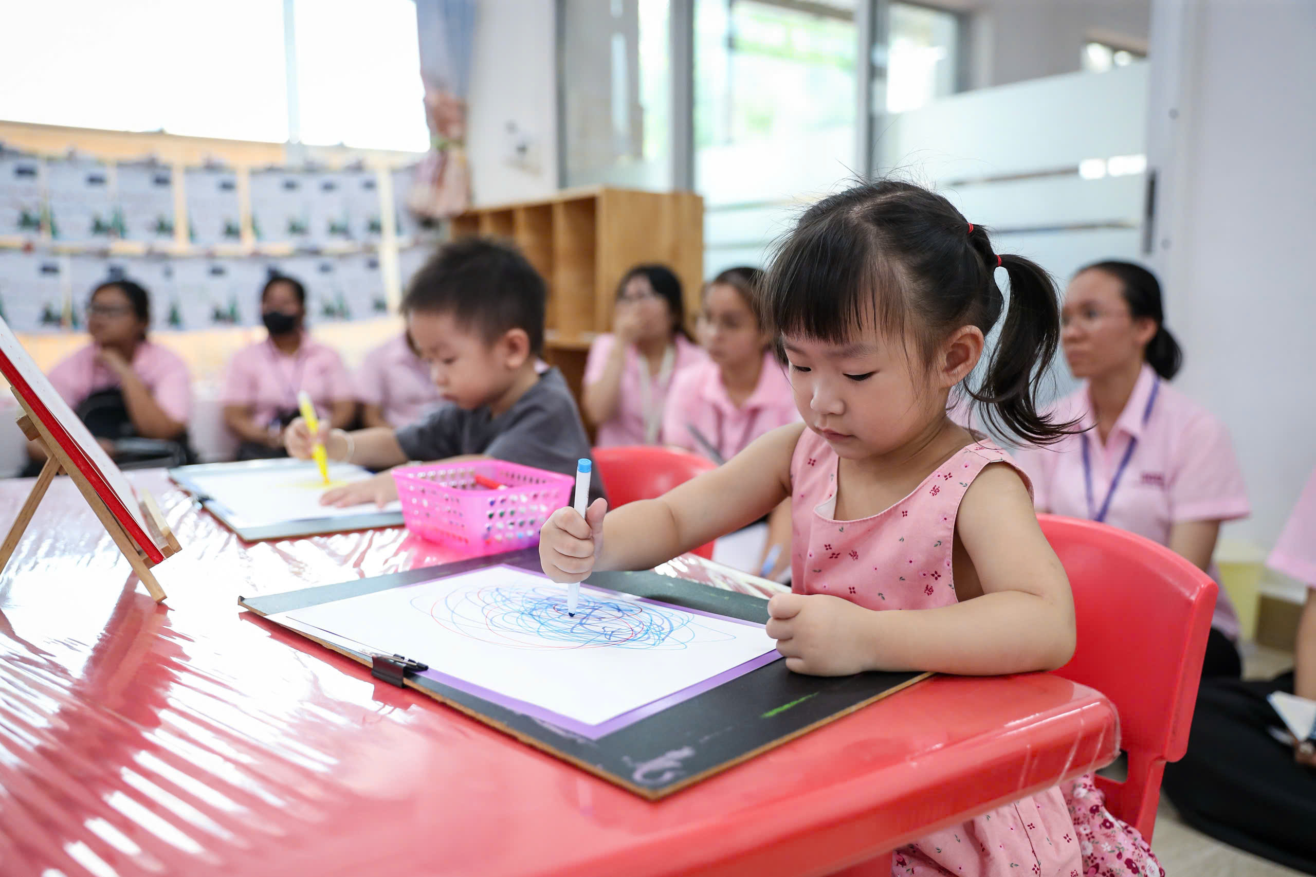 Số hóa trường mầm non ở siêu đô thị TP.HCM - Ảnh 2.