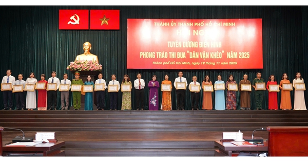 TPHCM đẹp hơn từ những mô hình "Dân vận khéo"