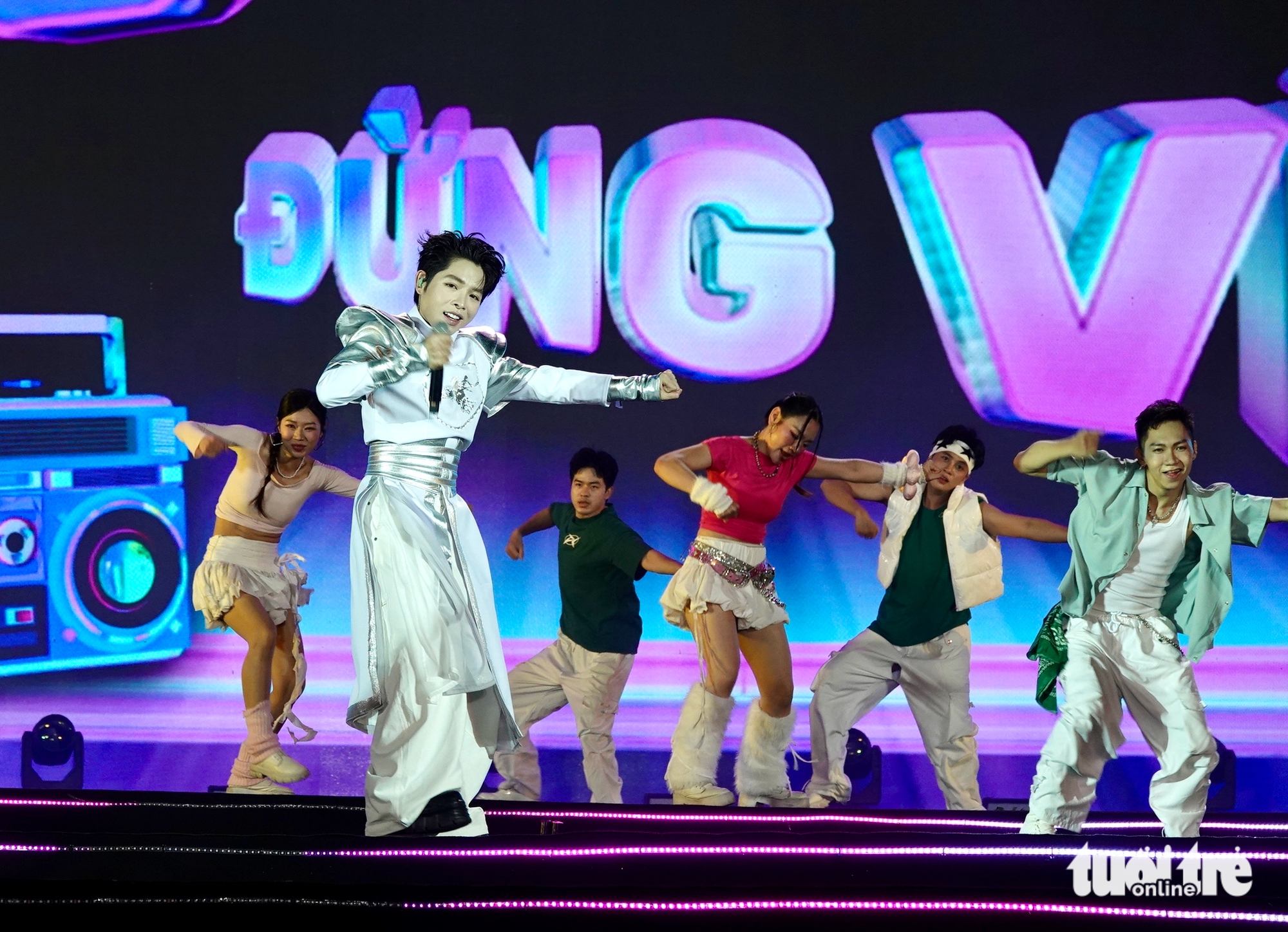 Khai mạc Liên hoan phim Việt Nam: TP.HCM chính thức đón nhận danh hiệu thành phố điện ảnh - Ảnh 10. Liên hoan phim Việt Nam - Ảnh 10.