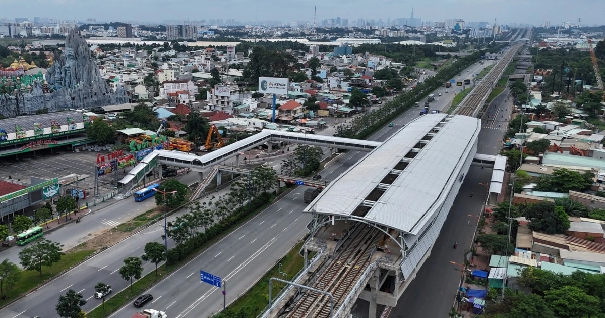 TPHCM dùng 14 nhà ga metro làm nơi tập kết hàng cứu trợ đồng bào vùng lũ