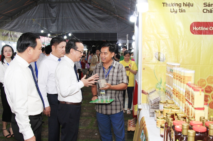 - Ảnh 4. - Ảnh 4.