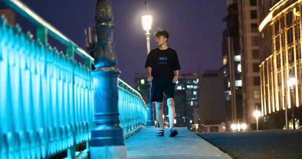 Nhiều di tích ở trung tâm TPHCM khoác “áo sáng” mới trong đêm