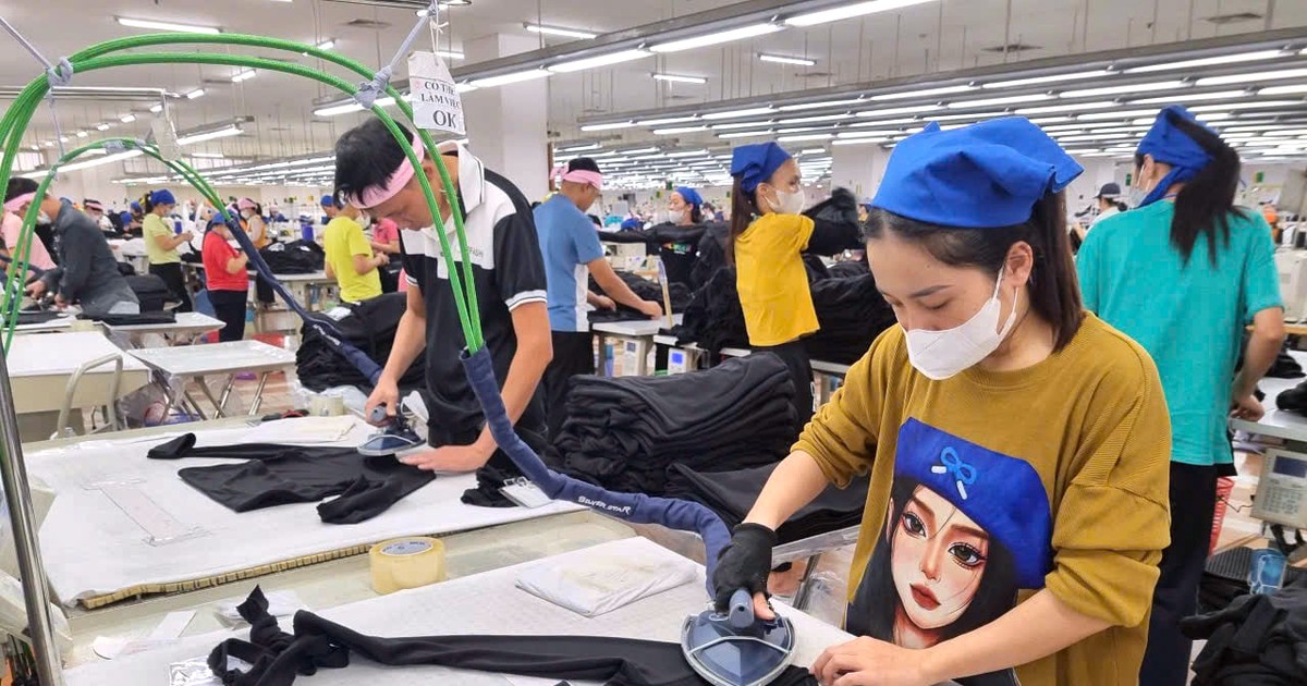 TP.HCM: Doanh nghiệp phải công bố lương 2025 và thưởng Tết 2026 trước 20-12