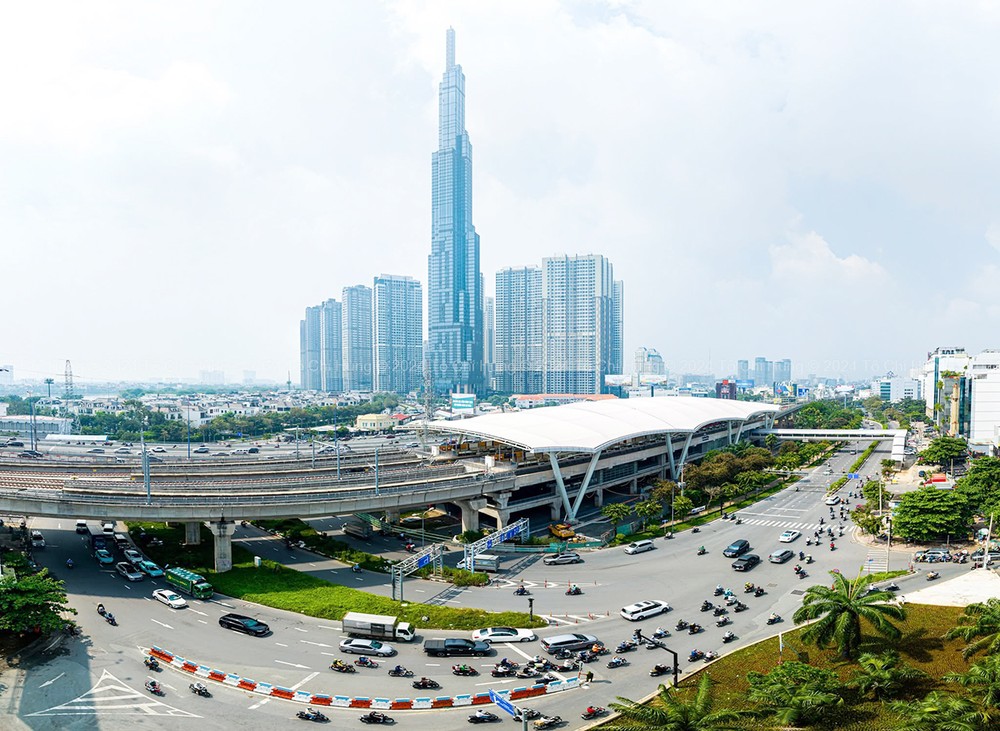 Ga metro Văn Thánh trên tuyến metro số 1 được định hướng phát triển đô thị TOD gắn giao thông công cộng. Ảnh: HOÀNG HÙNG