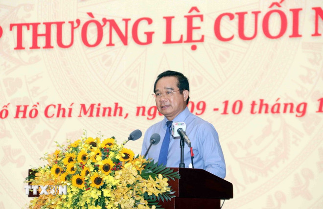 Ông Nguyễn Văn Được, Chủ tịch UBND Thành phố Hồ Chí Minh, phát biểu trong phiên chất vấn và trả lời chất vấn. (Ảnh: Xuân Khu/TTXVN) ttxvn-nguyen-van-duoc.jpg
