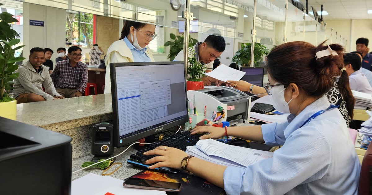 TP.HCM đề xuất bỏ hồ sơ giấy đối với 390 thủ tục