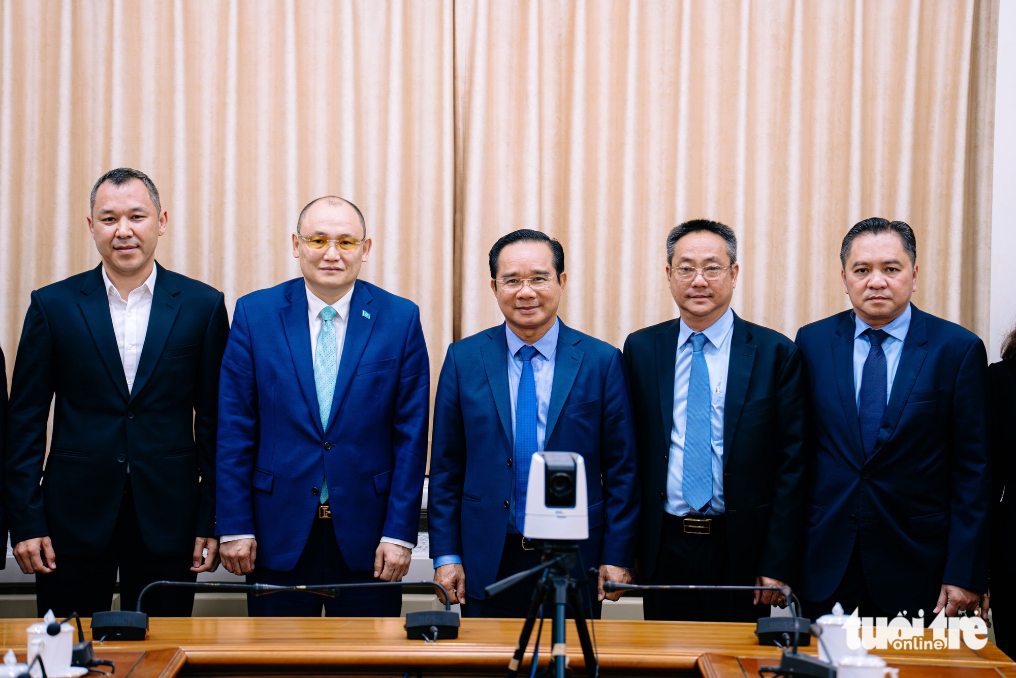 Hợp tác trung tâm tài chính quốc tế, mở Tổng lãnh sự quán và đường bay thẳng TP.HCM – Kazakhstan - Ảnh 1. Kazakhstan - Ảnh 1.