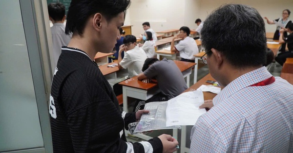 Xét tuyển vào ĐHQG TP HCM, không bắt buộc thi đánh giá năng lực