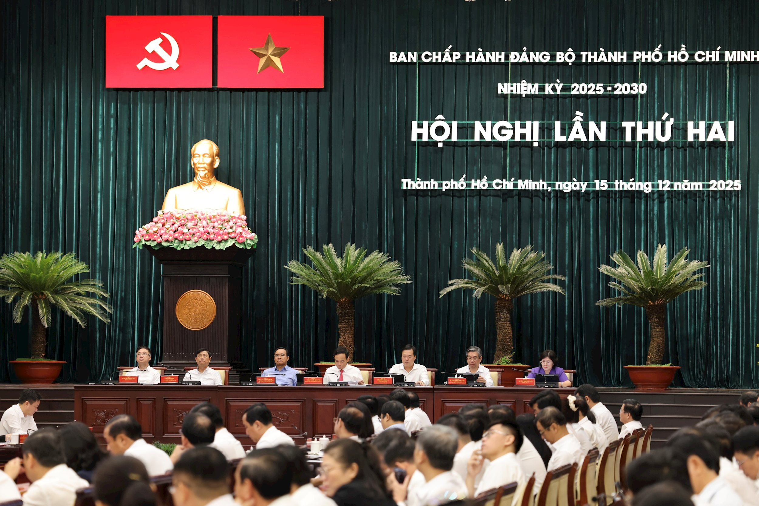 Ban Chấp hành Đảng bộ TP.HCM họp cuối năm bàn nhiều nội dung quan trọng