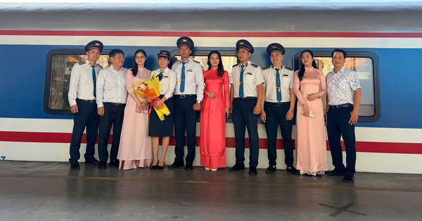 Đường sắt Việt Nam “thay áo” 162 toa xe trước Tết 2026