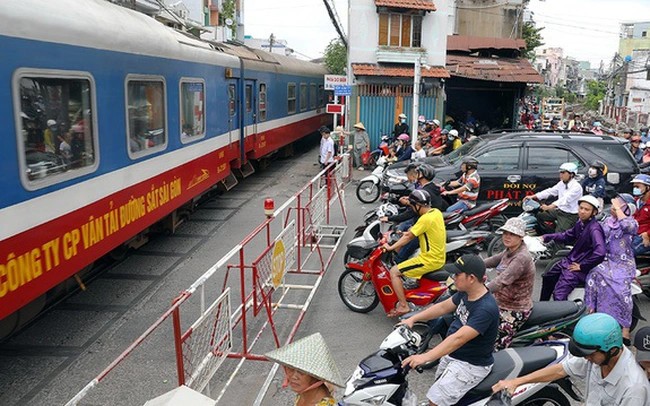 28 đường sat.jpg