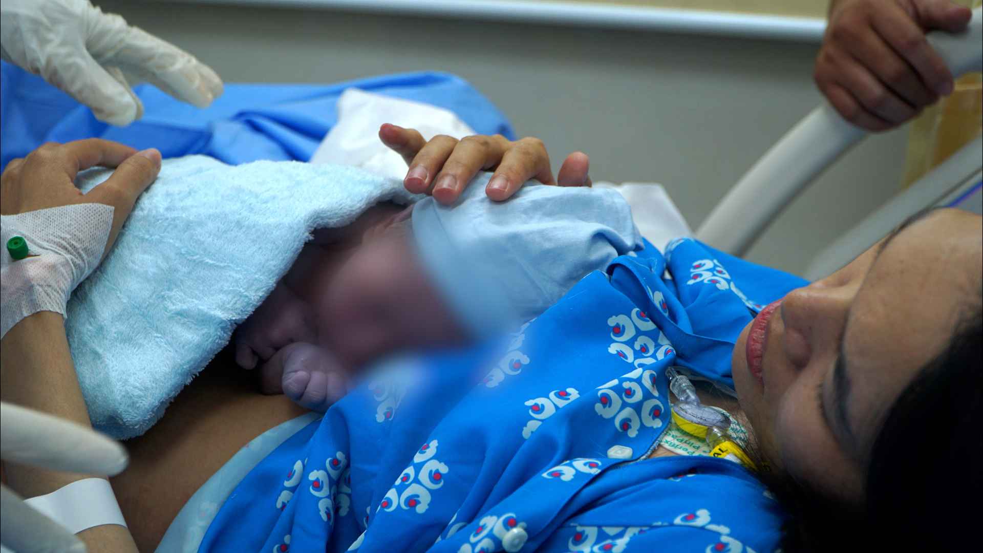 Gia đình dự định đặt tên bé là Nguyễn Phúc Thịnh, với mong muốn con lớn lên khỏe mạnh, hạnh phúc và có tương lai tốt đẹp.