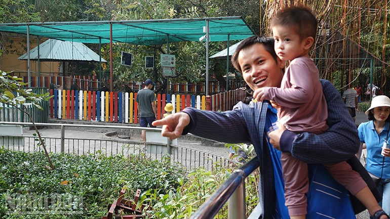 Thảo Cầm Viên Sài Gòn vẫn là địa điểm được nhiều du khách, người dân chọn trong dịp Tết dương lịch. ndo_bl_dsc08290.jpg