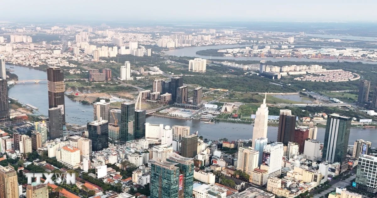 Tiến tới Đại hội XIV của Đảng: Tầm vóc “siêu đô thị” Thành phố Hồ Chí Minh
