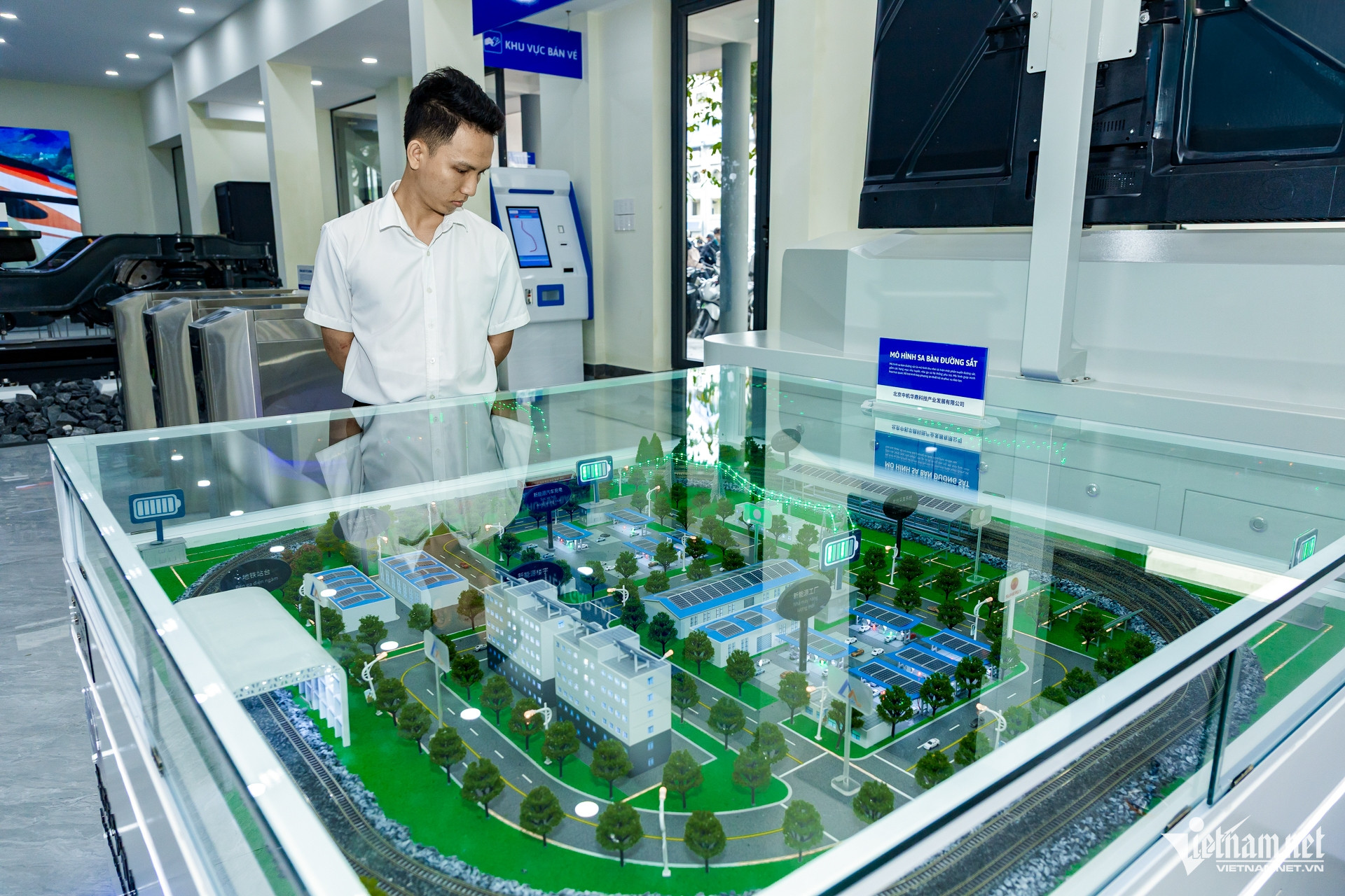 W-tàu cao tốc TPHCM 9.jpg