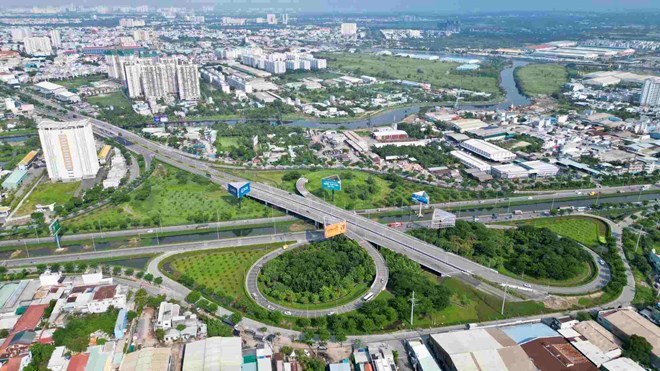 TPHCM chuẩn bị đầu tư đường Võ Văn Kiệt nối dài 14,6 km về Tây Ninh