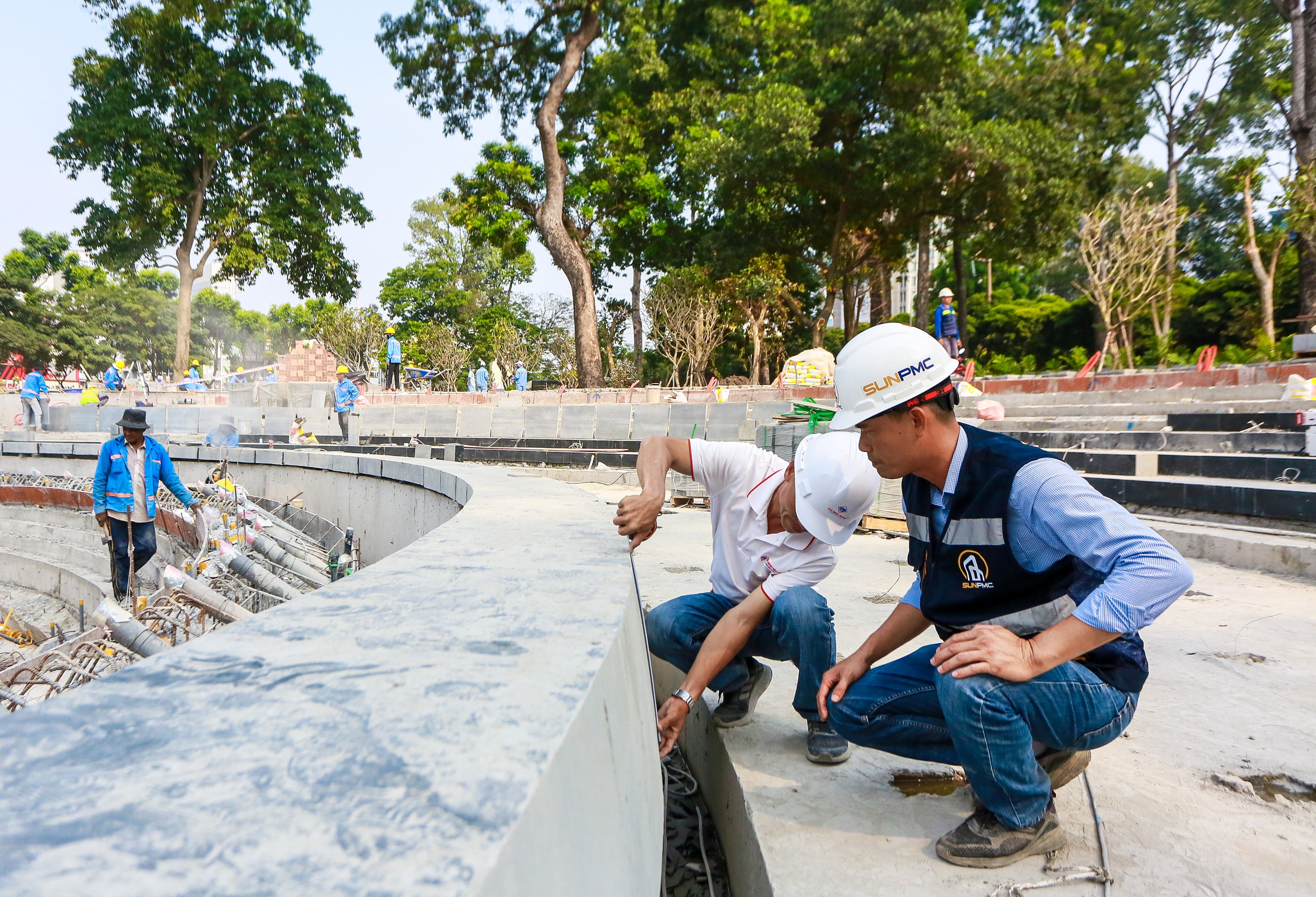 Những công trình mang xuân vào thành phố - Ảnh 9.