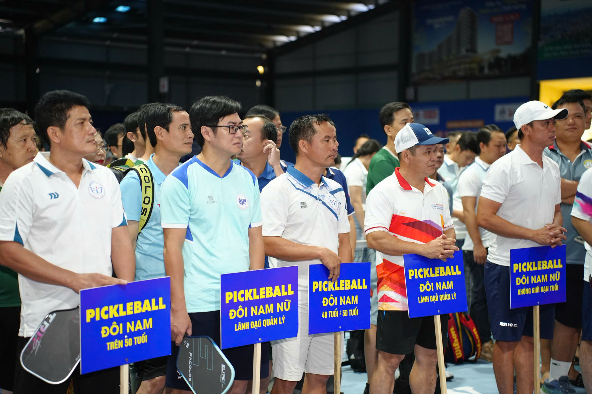 Các đội tham gia Vòng chung kết Hội thao ngành Giáo dục TPHCM năm học 2025-2026 tại Lễ khai mạc.