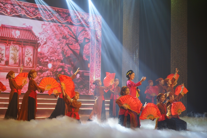 Học sinh TPHCM thắp lửa dân ca, nhạc cổ truyền - Ảnh 3.