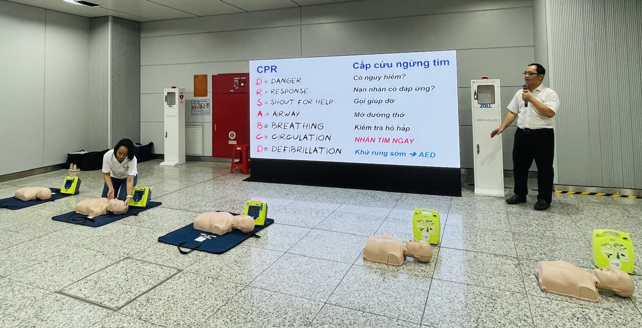 Trang bị máy khử rung tim tự động cấp cứu đột quỵ tại nhà ga metro TP.HCM- Ảnh 5.
