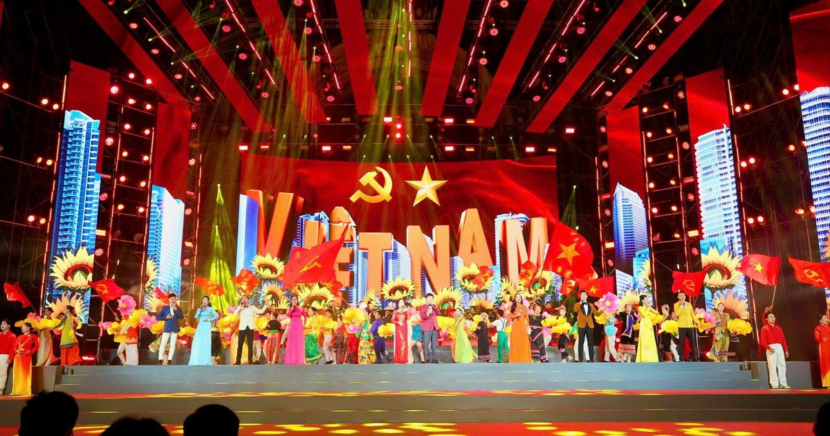 TPHCM: Chương trình nghệ thuật đặc biệt “Ánh sáng niềm tin và khát vọng”