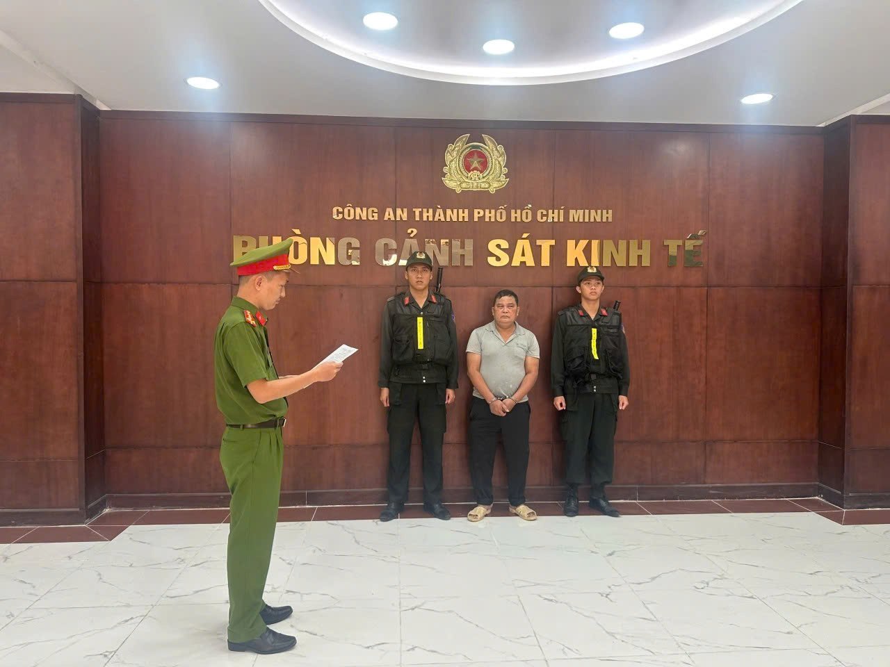 Huỳnh Văn Trường tại cơ quan điều tra. Ảnh công an cung cấp