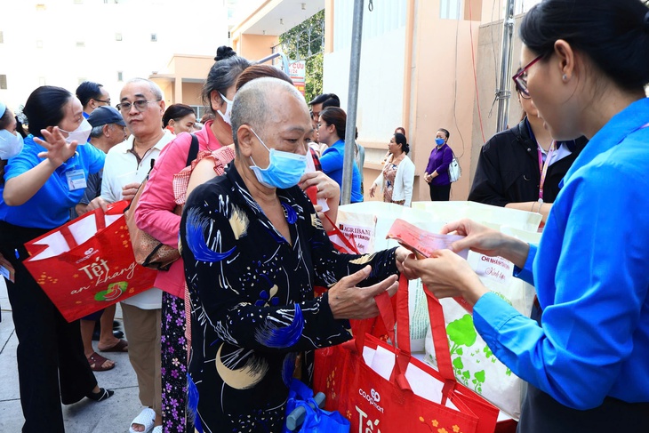 chợ Tết - Ảnh 3.