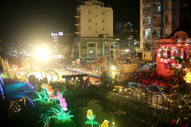 TPHCM: Khai mạc Chợ hoa xuân 