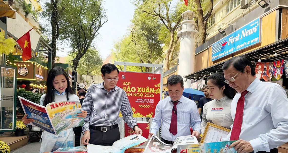 Đường sách tết đậm bản sắc Việt