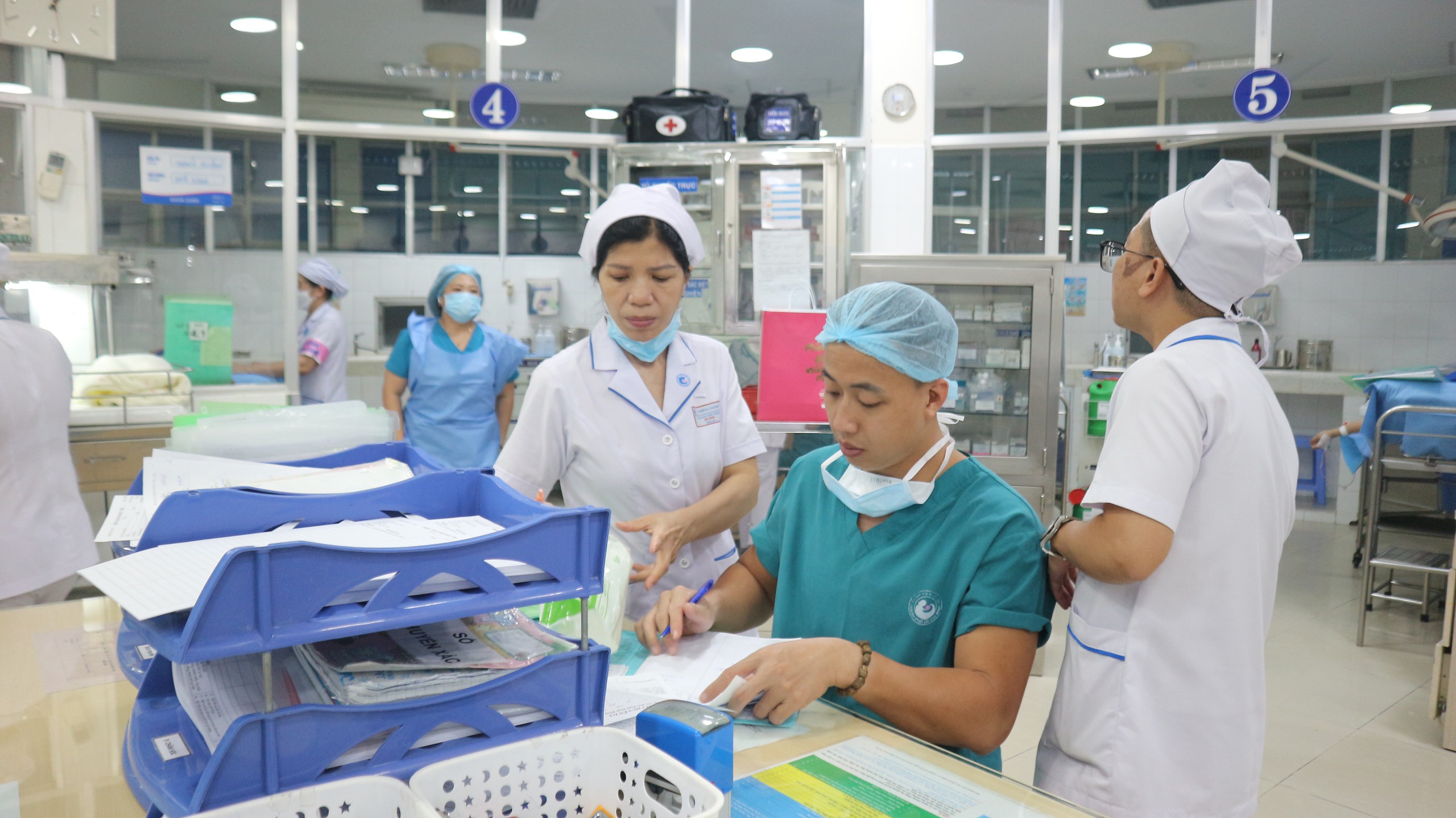 Мало кто знает, как проходит Тет (вьетнамский Новый год) для врачей… - Фото 4.