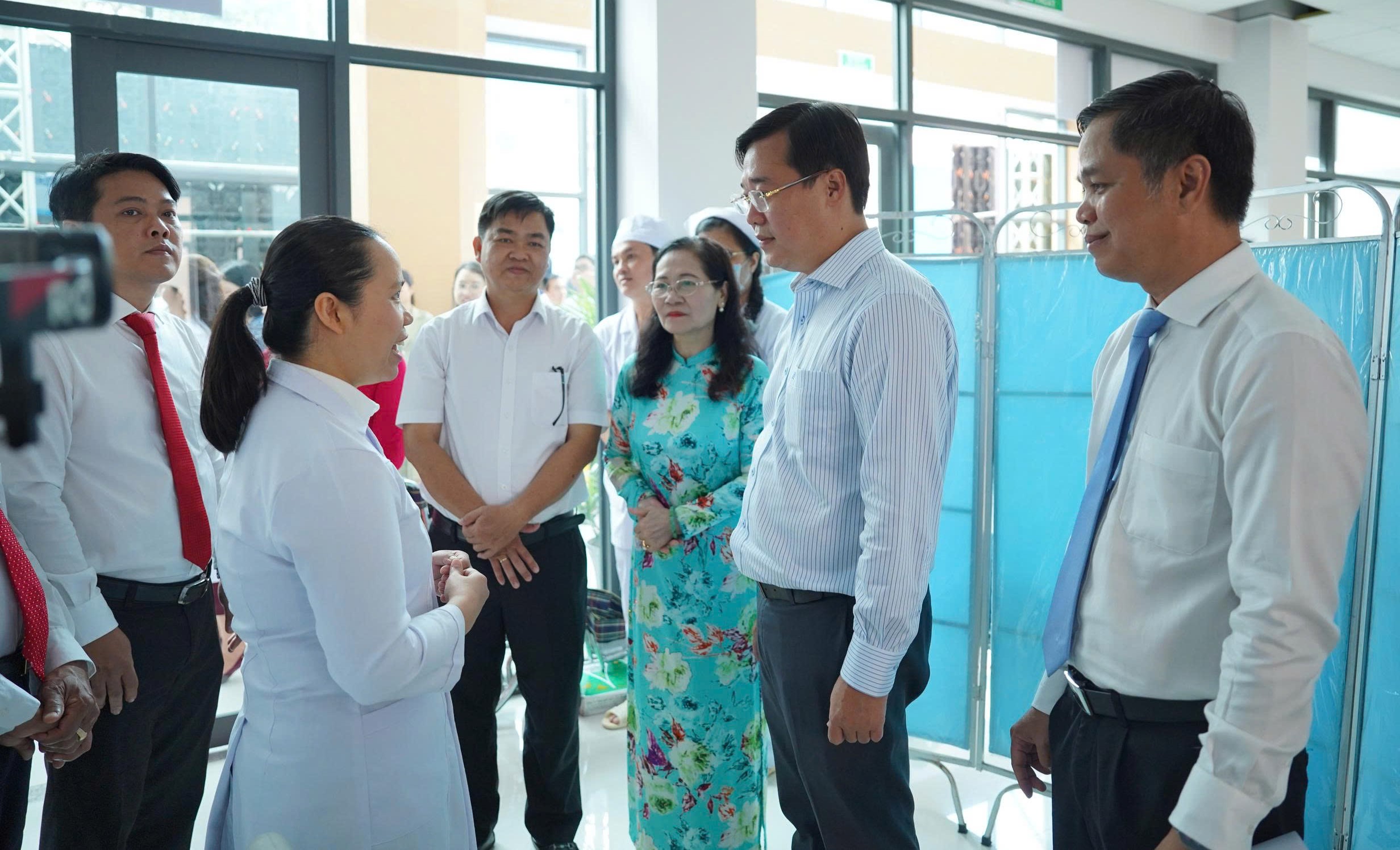 Trạm y tế phường Xuân Hòa hợp tác 6 bệnh viện lớn ở TP.HCM- Ảnh 2. Trạm y tế phường Xuân Hòa hợp tác 6 bệnh viện lớn ở TP.HCM- Ảnh 2.