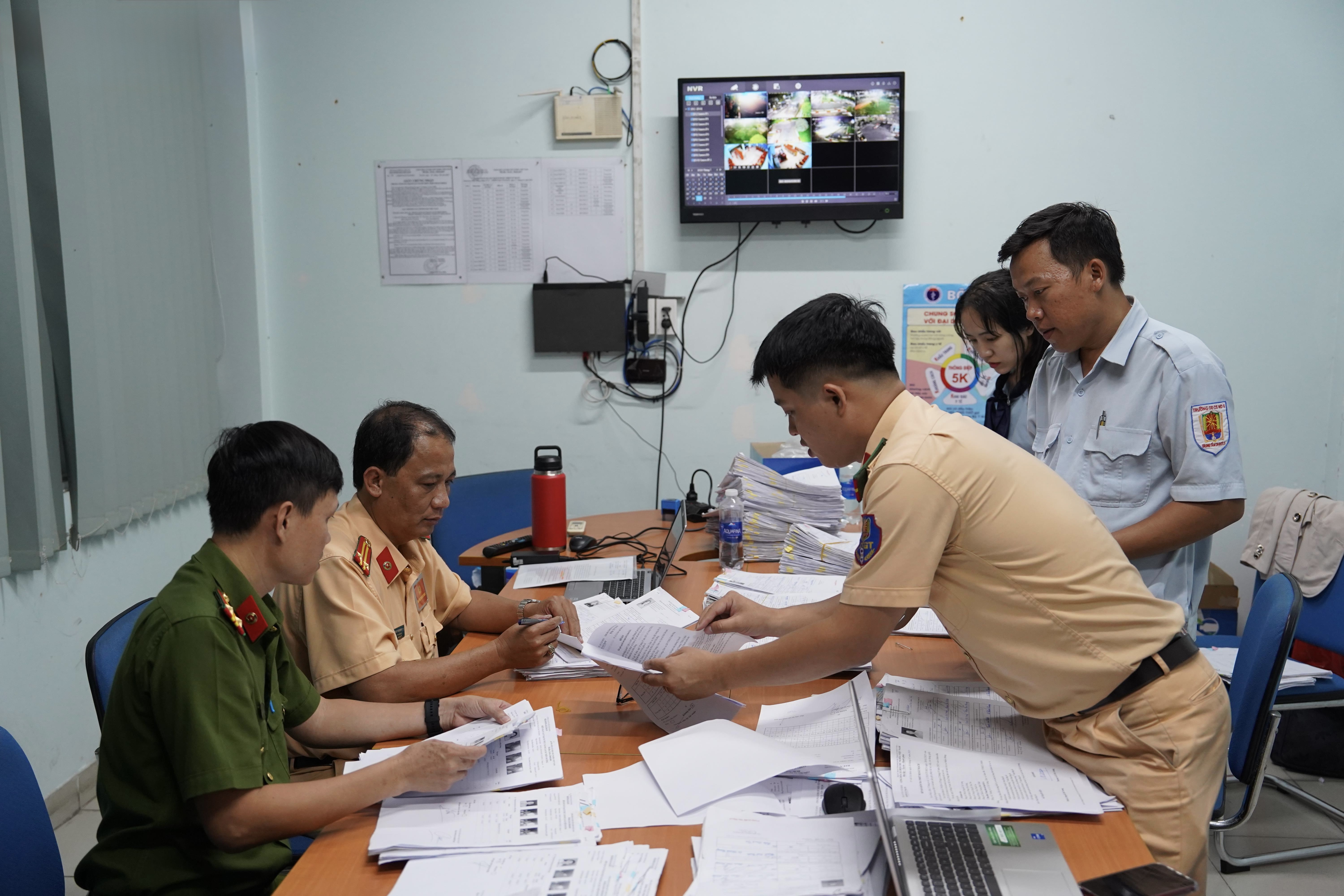 Từ 16/3, TP.HCM triển khai thanh toán lệ phí sát hạch lái xe bằng mã QR động