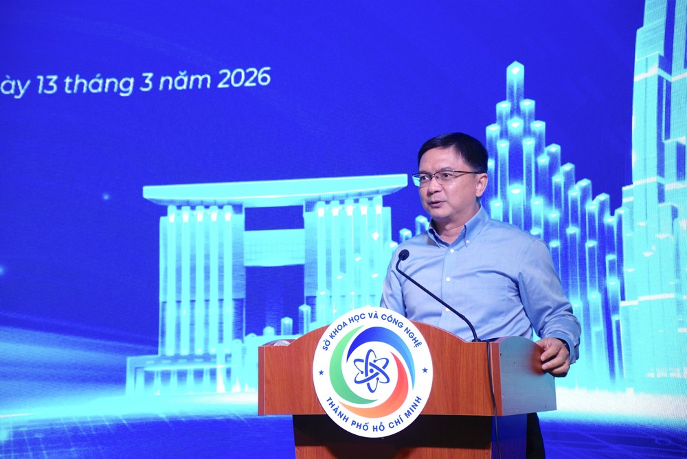 Phó Chủ tịch UBND TP.HCM Nguyễn Mạnh Cường phát biểu tại hội nghị. Ảnh: HÀ THƯ thuong-mai-hoa-khoa-hoc-cong-nghe-1.jpg