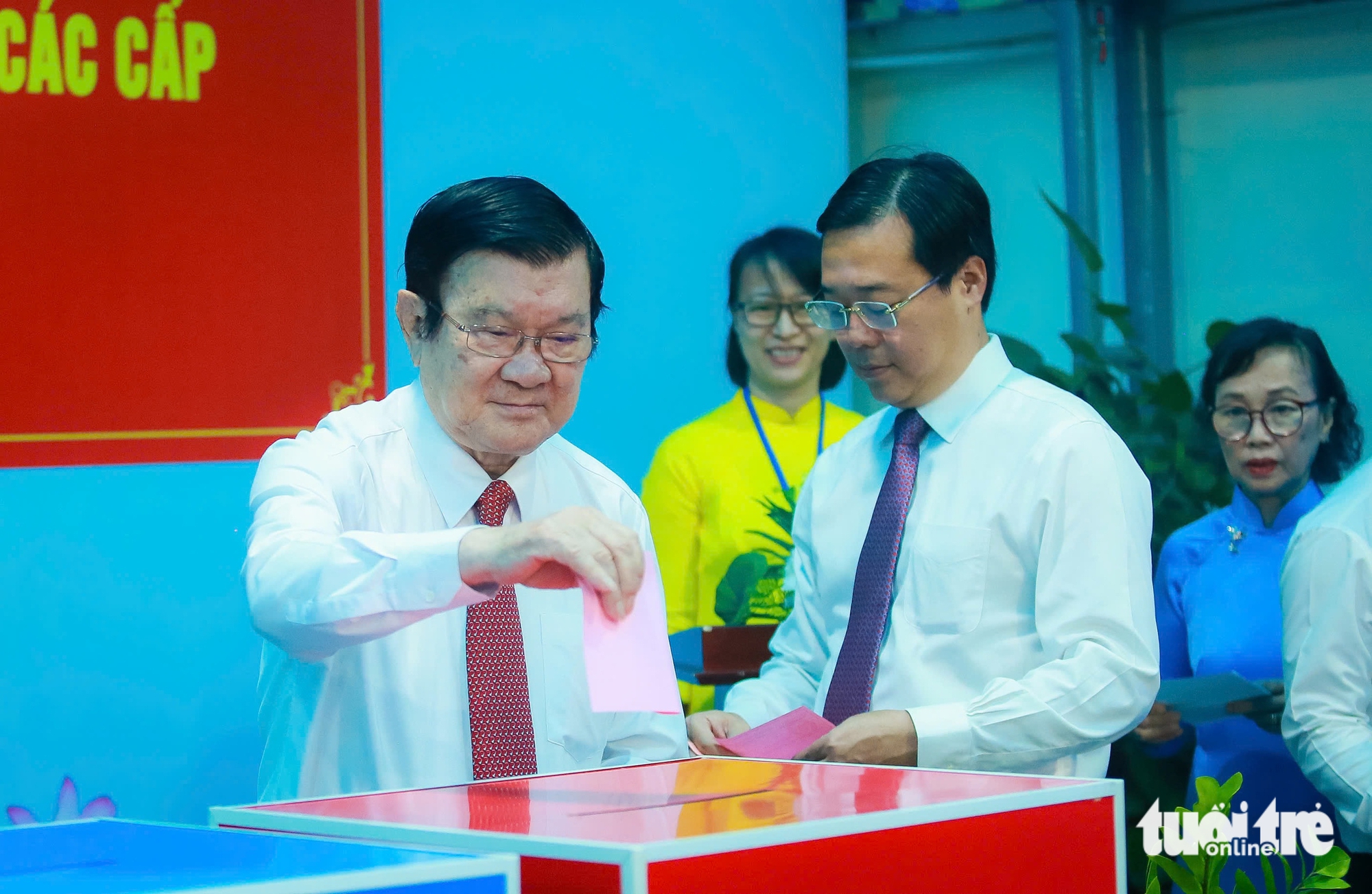 Hơn 9,6 triệu cử tri TP.HCM đi bầu cử từ phố phường đến đảo xa - Ảnh 8. bầu cử - Ảnh 7.