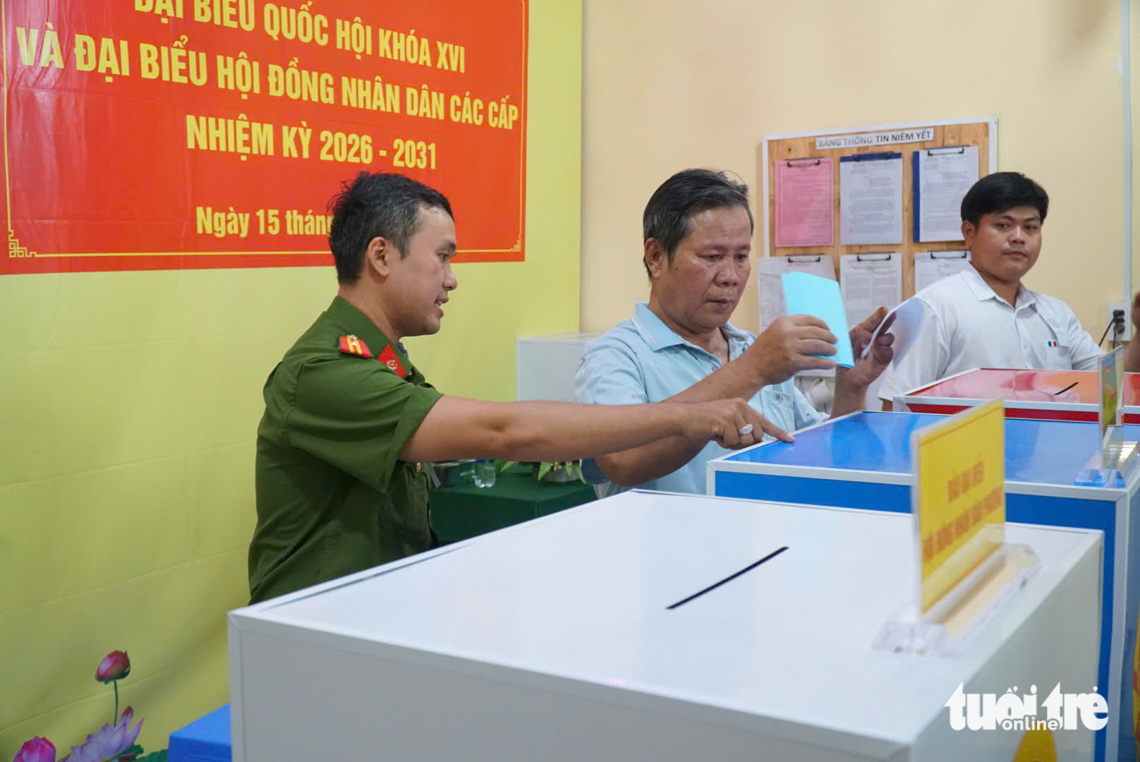 TP.HCM: 32 xã, phường đã có trên 70% cử tri đi bầu cử - Ảnh 23. bầu cử - Ảnh 22.