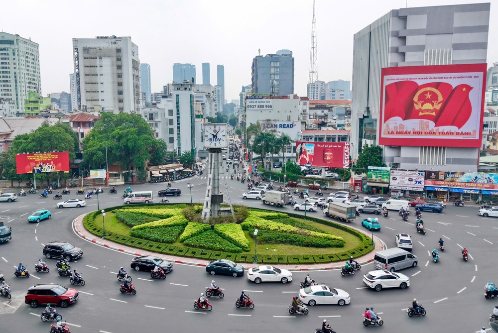 bầu cử-cờ hoa- đại biểu- TP.HCM- khẩu hiệu (23).jpg