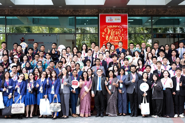 200 sinh viên, giảng viên quốc tế tham gia Diễn đàn Lãnh đạo trẻ châu Á - Ảnh 1.