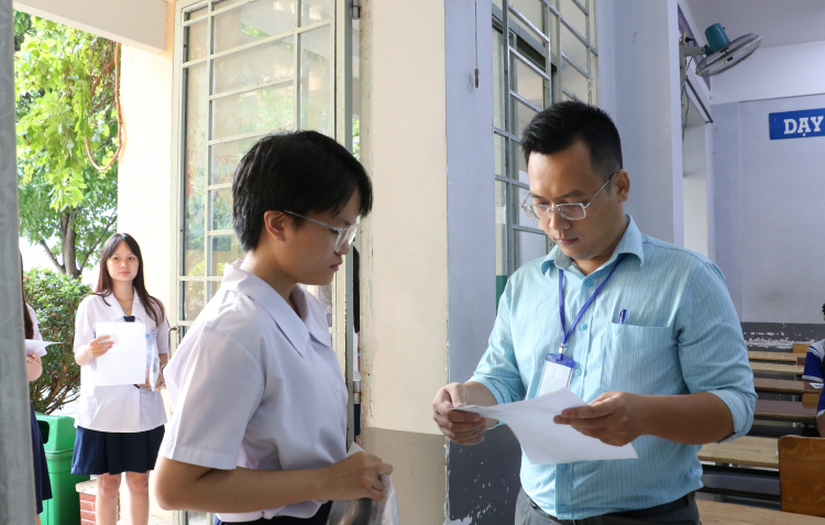 Bộ GD-ĐT 'chốt' lịch thi tốt nghiệp THPT năm 2026